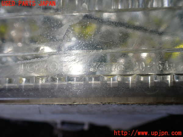 1UPJ-9239461160]クラウン 4ドア ハードトップ(GS151H)右ウィンカーレンズ 中古_4