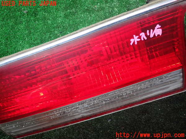 1UPJ-9239461552]クラウン 4ドア ハードトップ(GS151H)左リアフィニッシャー 中古_2