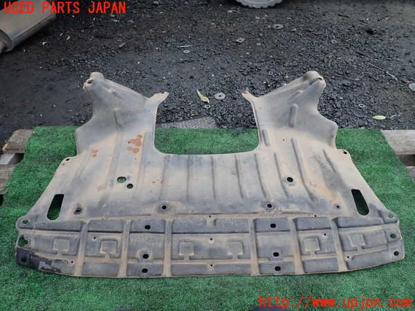 1UPJ-9239462170]クラウン 4ドア ハードトップ(GS151H)エンジンアンダーカバー 中古_4