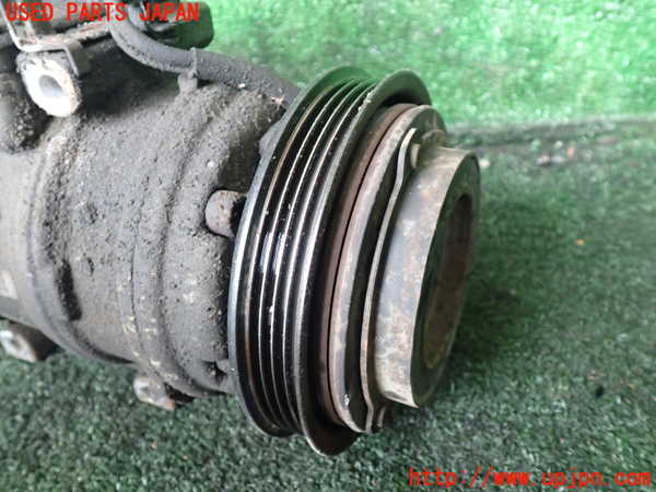 1UPJ-9239466025]クラウン 4ドア ハードトップ(GS151H)エアコンコンプレッサー 中古_3