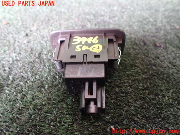 1UPJ-9239466307]クラウン 4ドア ハードトップ(GS151H)スイッチ2 中古_2