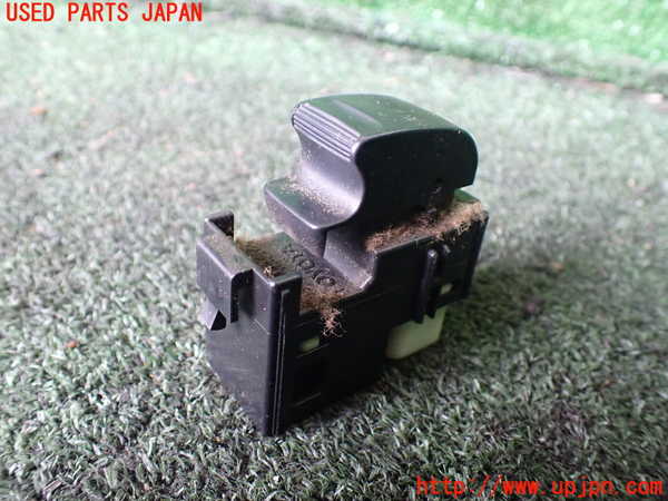 1UPJ-9239466245]クラウン 4ドア ハードトップ(GS151H)左前パワーウィンドウスイッチ 中古_2