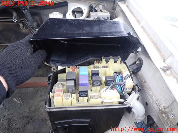 1UPJ-9239466741]クラウン 4ドア ハードトップ(GS151H)ヒューズボックス1 中古_2