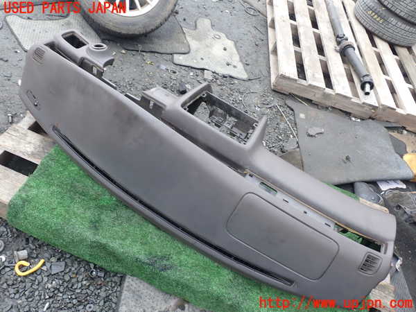 1UPJ-9239467505]クラウン 4ドア ハードトップ(GS151H)ダッシュボード 中古_4