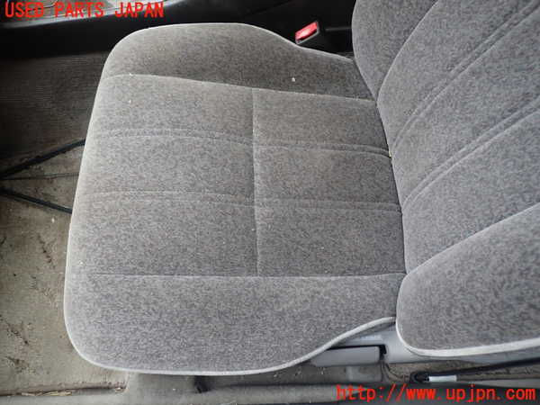1UPJ-9239467065]クラウン 4ドア ハードトップ(GS151H)助手席シート 中古_3