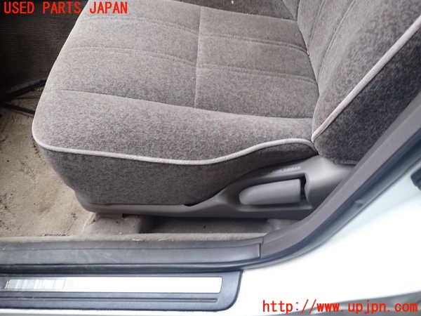 1UPJ-9239467065]クラウン 4ドア ハードトップ(GS151H)助手席シート 中古_4