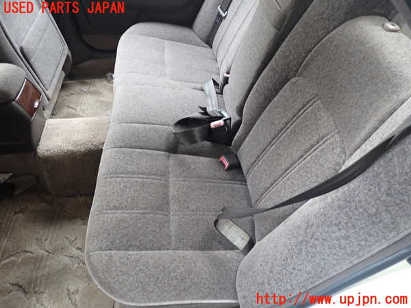 1UPJ-9239467385]クラウン 4ドア ハードトップ(GS151H)リアシート 中古_4