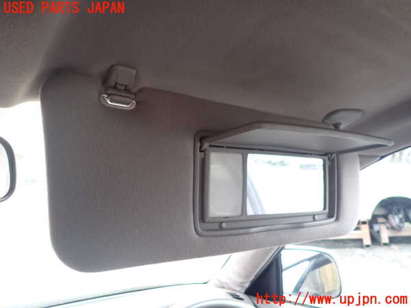 1UPJ-9239467625]クラウン 4ドア ハードトップ(GS151H)室内サンバイザー右側 中古_3