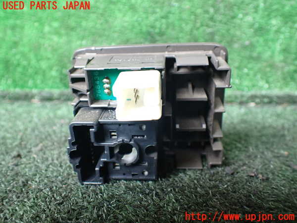 1UPJ-9239466280]クラウン 4ドア ハードトップ(GS151H)ミラースイッチ 中古_2