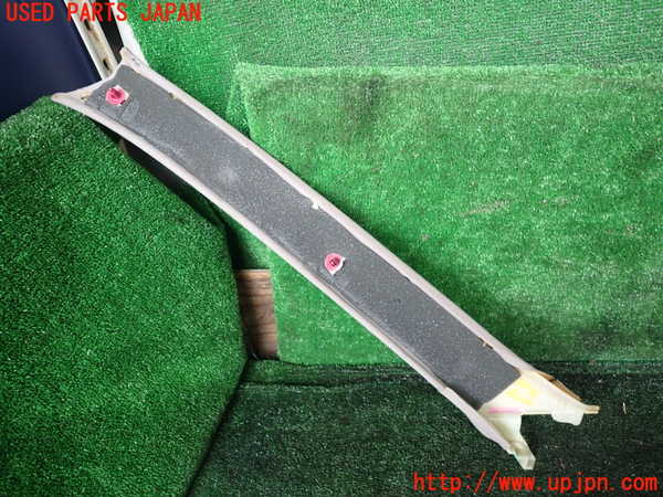 1UPJ-9239467655]クラウン 4ドア ハードトップ(GS151H)右フロントピラートリム 中古_3