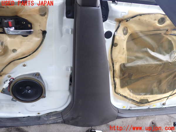 1UPJ-9239467670]クラウン 4ドア ハードトップ(GS151H)左センターピラートリム 中古_3