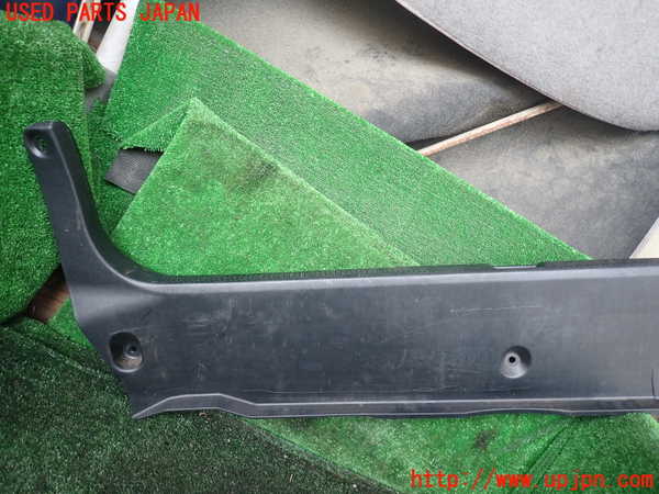 1UPJ-9239467692]クラウン 4ドア ハードトップ(GS151H)内装トリム類2 中古_2