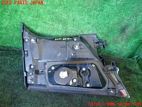 1UPJ-9239471550]アルファード(AGH35W)右リアフィニッシャー 中古_3