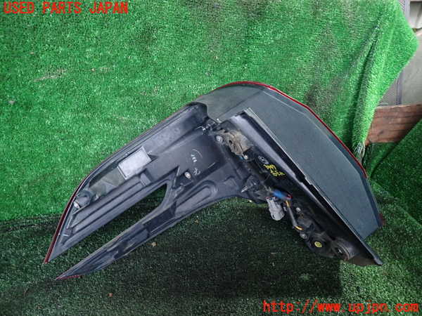 1UPJ-9239471530]アルファード(AGH35W)右テールランプ 中古_3