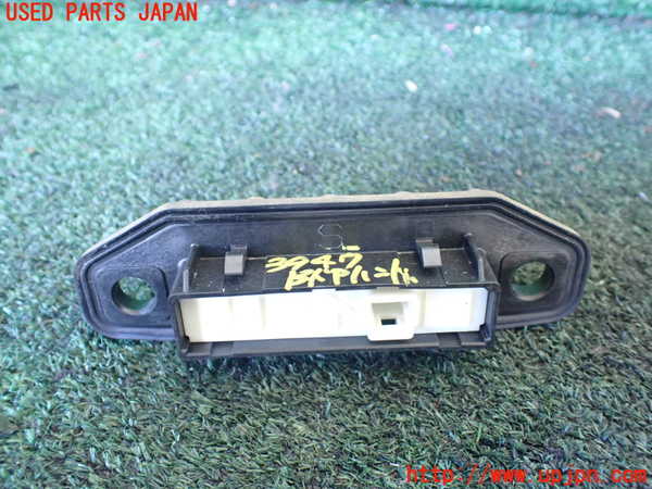 1UPJ-9239471590]アルファード(AGH35W)バックドアハンドル(アウターハンドル) 中古_3