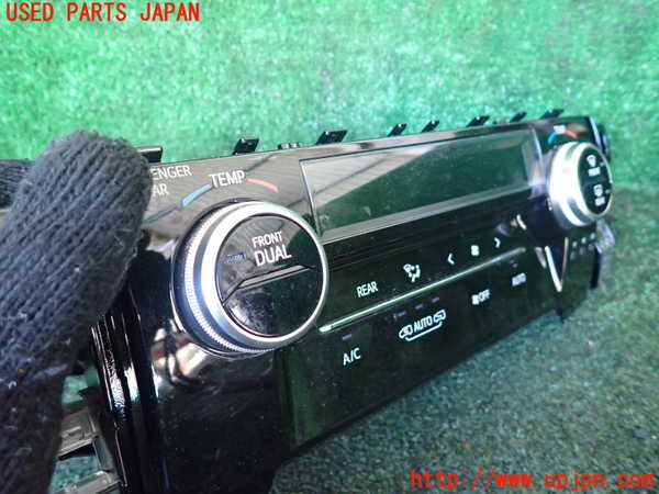 1UPJ-9239476066]アルファード(AGH35W)エアコンスイッチ1 中古_2