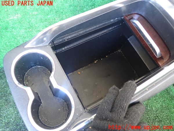 1UPJ-9239477540]アルファード(AGH35W)センターコンソール 中古_2