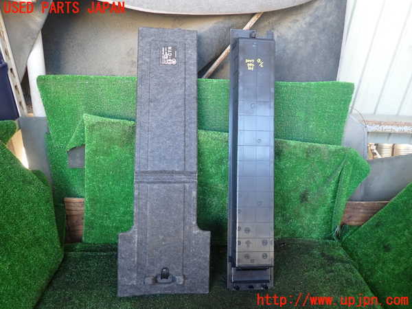 1UPJ-9239477771]アルファード(AGH35W)ラゲッジトレイ1 中古_2