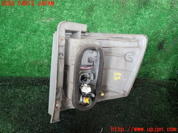 1UPJ-9239481536]アルファードハイブリッド(ATH10W)左テールランプ 中古_4