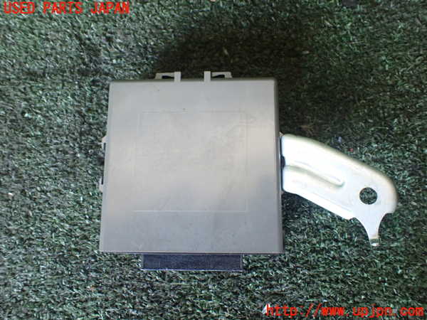 1UPJ-9239486147]アルファードハイブリッド(ATH10W)コンピューター2(ヘッドライトレベリング) 中古 89960-58010_3