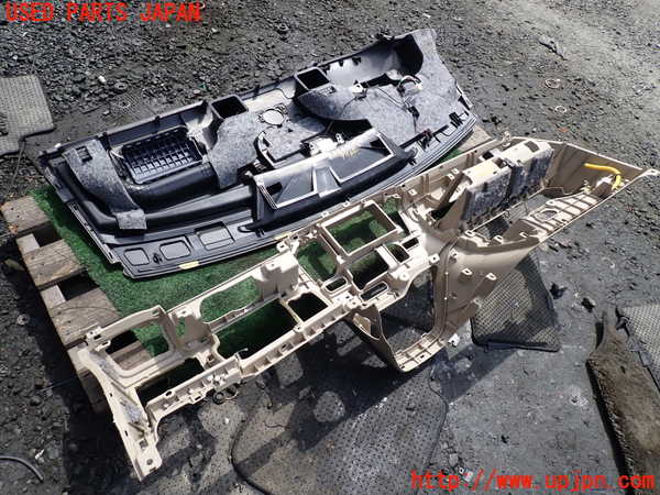 1UPJ-9239487505]アルファードハイブリッド(ATH10W)ダッシュボード 中古_5