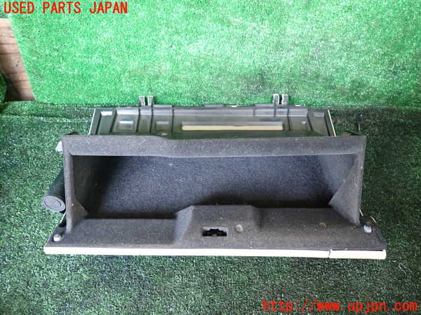 1UPJ-9239487517]アルファードハイブリッド(ATH10W)グローブボックス2 中古_3