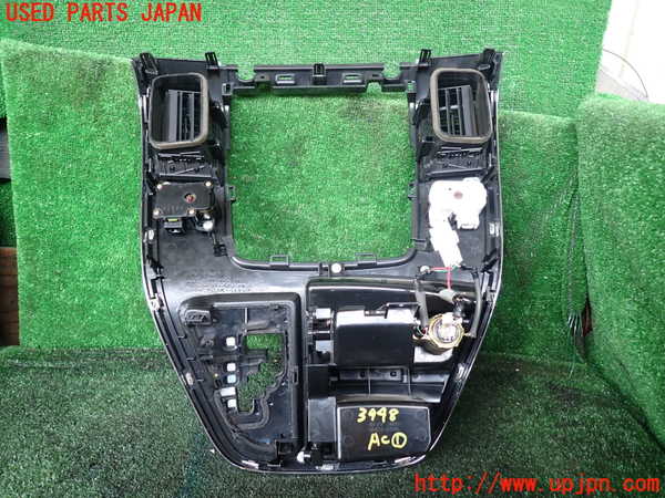 1UPJ-9239487526]アルファードハイブリッド(ATH10W)エアコン吹き出し口1(真中) 中古_4