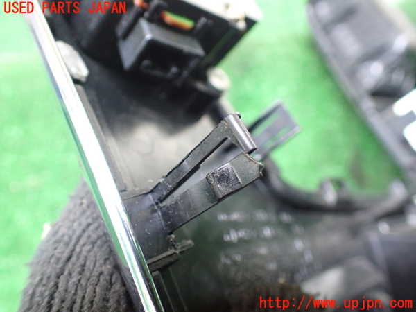 1UPJ-9239487526]アルファードハイブリッド(ATH10W)エアコン吹き出し口1(真中) 中古_5