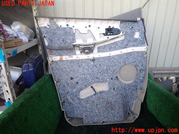 1UPJ-9239481234]アルファードハイブリッド(ATH10W)右前ドア内張り 中古_4