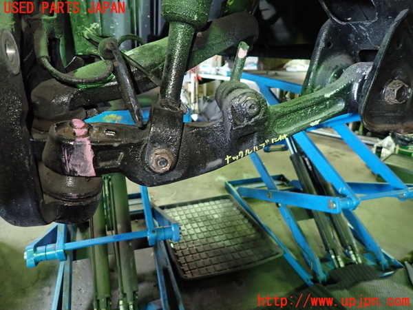 1UPJ-9239494290]フェアレディZロードスター(HZ33)右フロントナックルハブ 中古_2