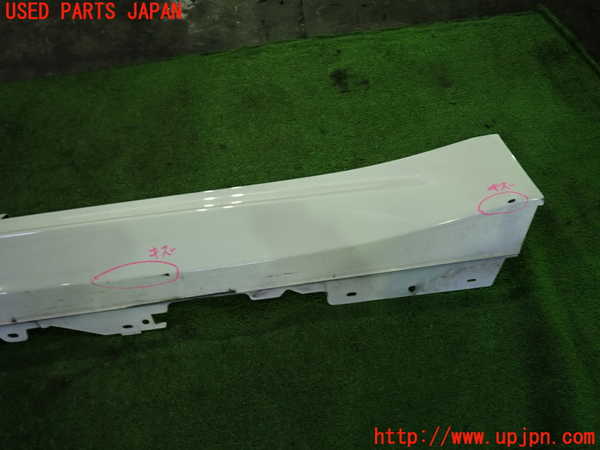 1UPJ-9239501392]BMW M4 クーペ F82(3C30)左サイドステップ 中古_2