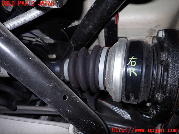 1UPJ-9239504020]BMW M4 クーペ F82(3C30)右リアドライブシャフト 中古_2