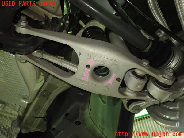 1UPJ-9239505226]BMW M4 クーペ F82(3C30)左リアロアアーム1 中古_2