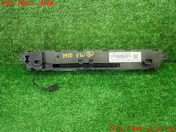 1UPJ-9239506307]BMW M4 クーペ F82(3C30)スイッチ2(オーディオ) 中古_2