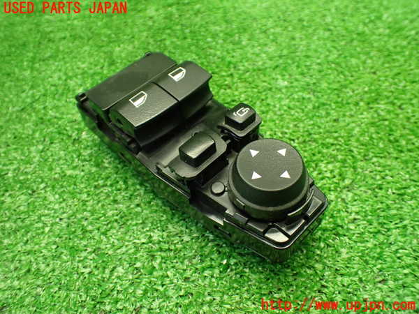 1UPJ-9239506240]BMW M4 クーペ F82(3C30)右パワーウィンドウスイッチ 中古_2