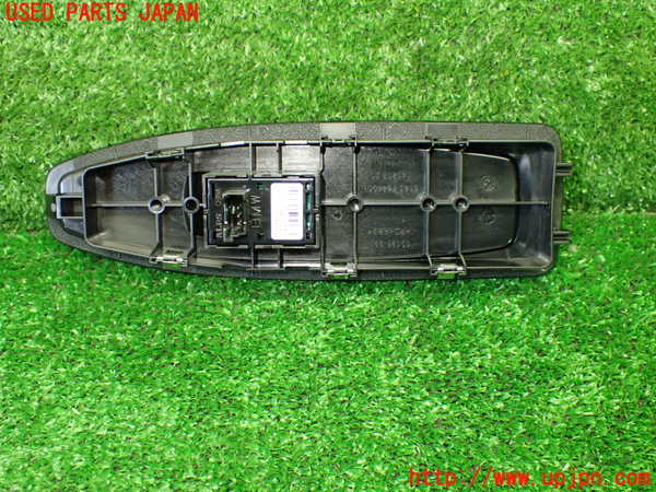 1UPJ-9239506245]BMW M4 クーペ F82(3C30)左パワーウィンドウスイッチ 中古_3