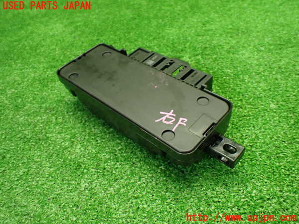 1UPJ-9239506146]BMW M4 クーペ F82(3C30)コンピューター1 中古 6826983-01_2