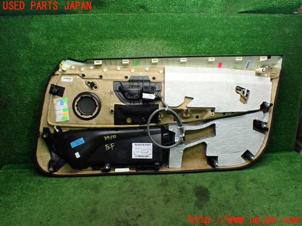 1UPJ-9239501264]BMW M4 クーペ F82(3C30)左ドア内張り 中古_5