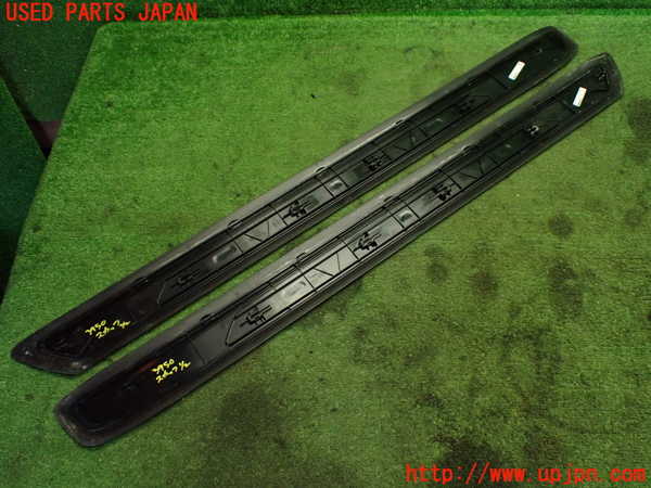 1UPJ-9239507740]BMW M4 クーペ F82(3C30)スカッフプレート 中古_5
