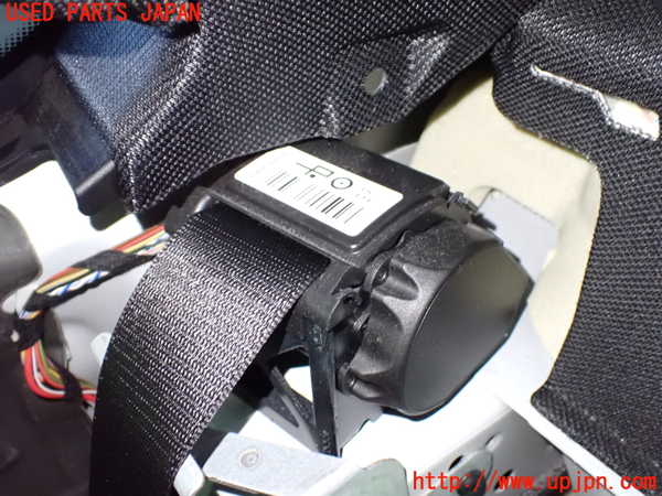 1UPJ-9239507155]BMW M4 クーペ F82(3C30)右2列目シートベルト 中古_2