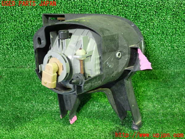 1UPJ-9239511182]エスティマハイブリッド(AHR20W)左フォグ (ジャンク品) 中古_2
