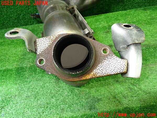 1UPJ-9239512661]エスティマハイブリッド(AHR20W)触媒1 中古_4