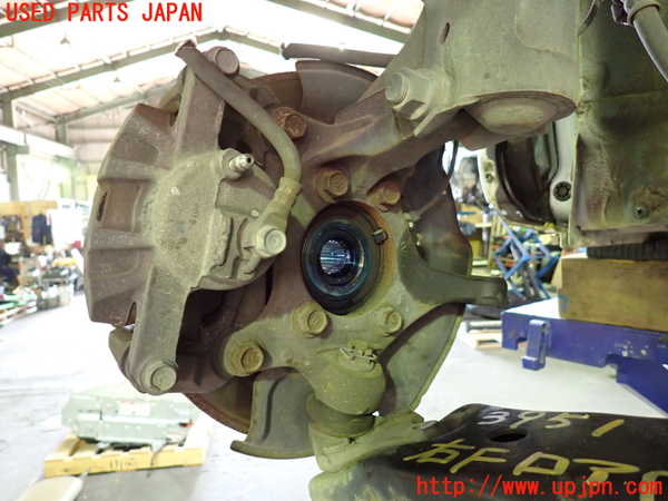 1UPJ-9239514290]エスティマハイブリッド(AHR20W)右フロントナックルハブ 中古_2