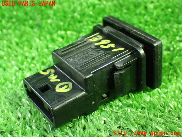 1UPJ-9239516306]エスティマハイブリッド(AHR20W)スイッチ1 (SNOW) 中古_2