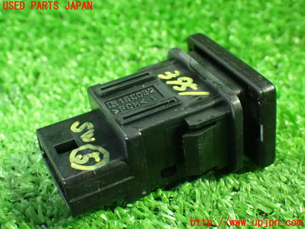 1UPJ-9239516310]エスティマハイブリッド(AHR20W)スイッチ5 (パーキング) 中古_2