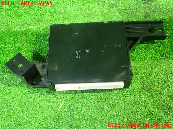 1UPJ-9239516153]エスティマハイブリッド(AHR20W)コンピューター8 中古_2