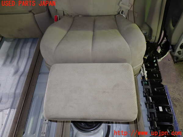 1UPJ-9239517175]エスティマハイブリッド(AHR20W)左2列目シート 中古_4