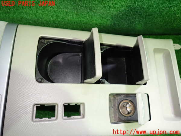 1UPJ-9239517540]エスティマハイブリッド(AHR20W)センターコンソール 中古_3