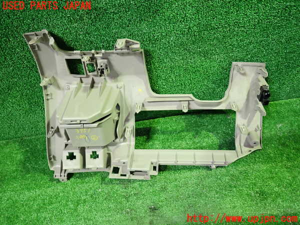 1UPJ-9239517842]エスティマハイブリッド(AHR20W)小物入れ2 中古_3