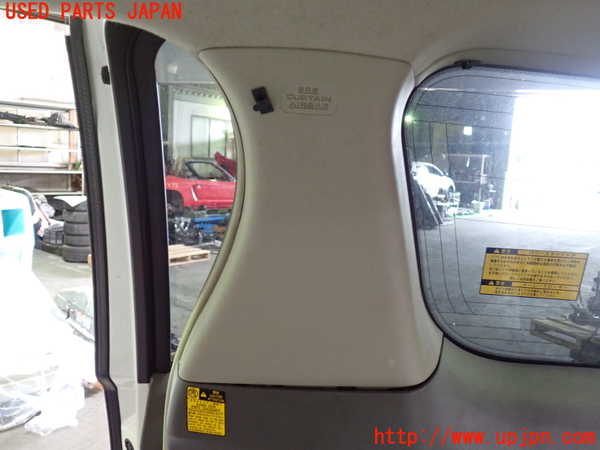 1UPJ-9239517675]エスティマハイブリッド(AHR20W)右リアピラートリム 中古_2